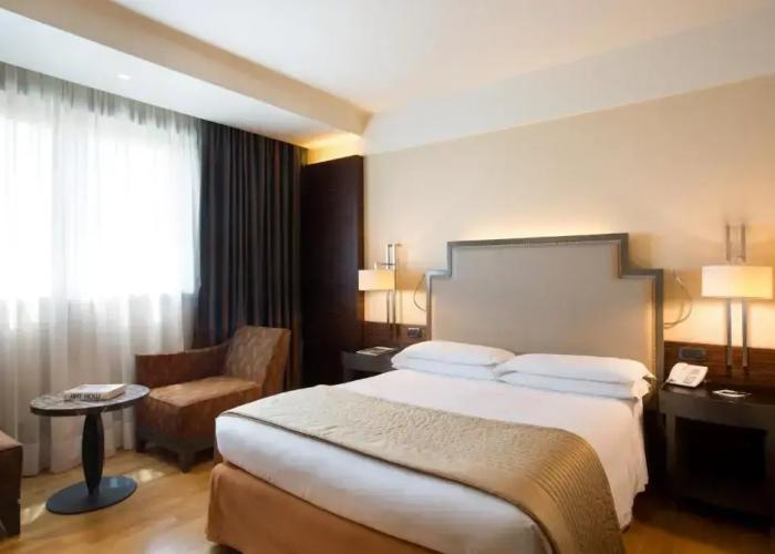 Starhotels Grand Milan
