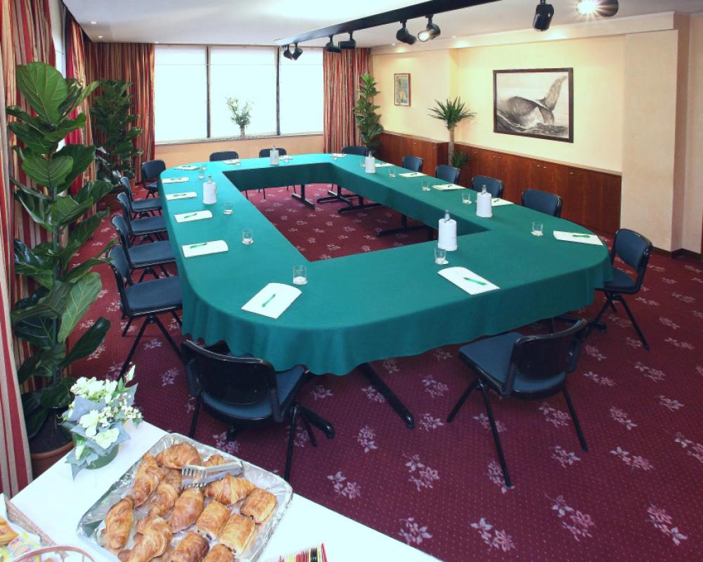 фото Hotel Cyrano