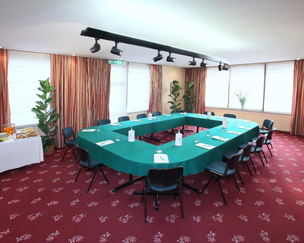 фото Hotel Cyrano