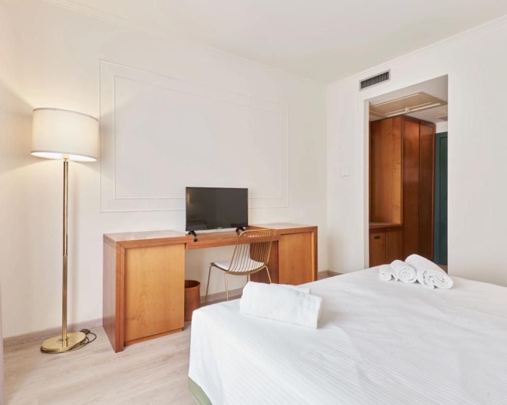 фото Hotel Cyrano
