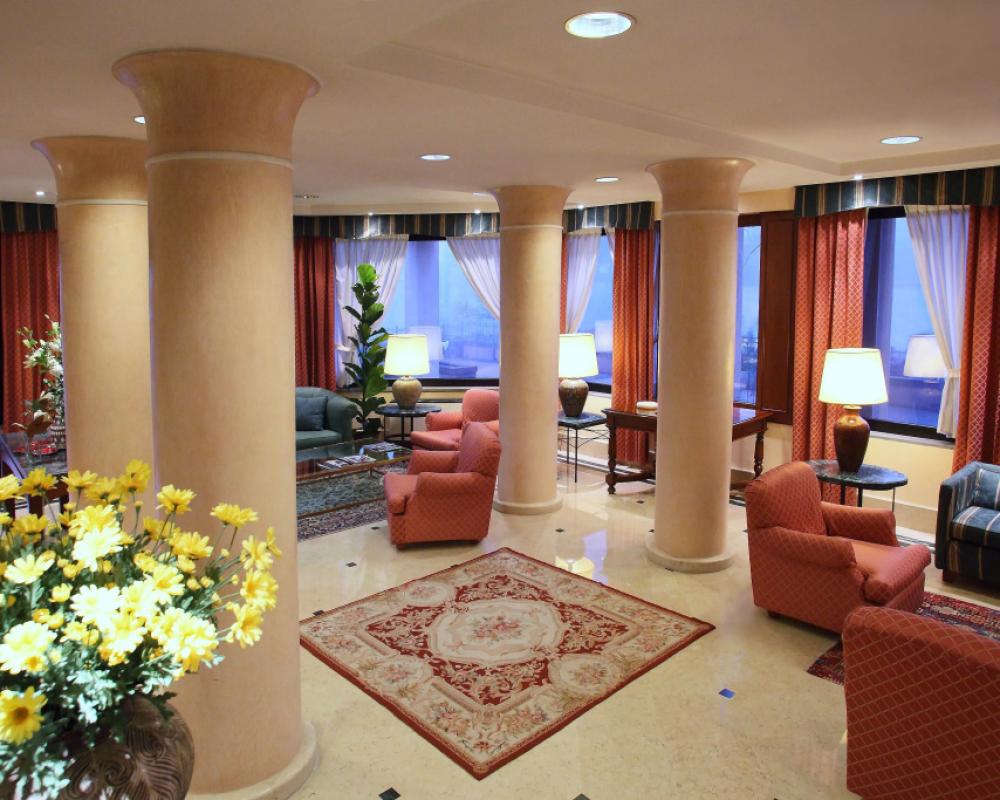 фото Hotel Cyrano