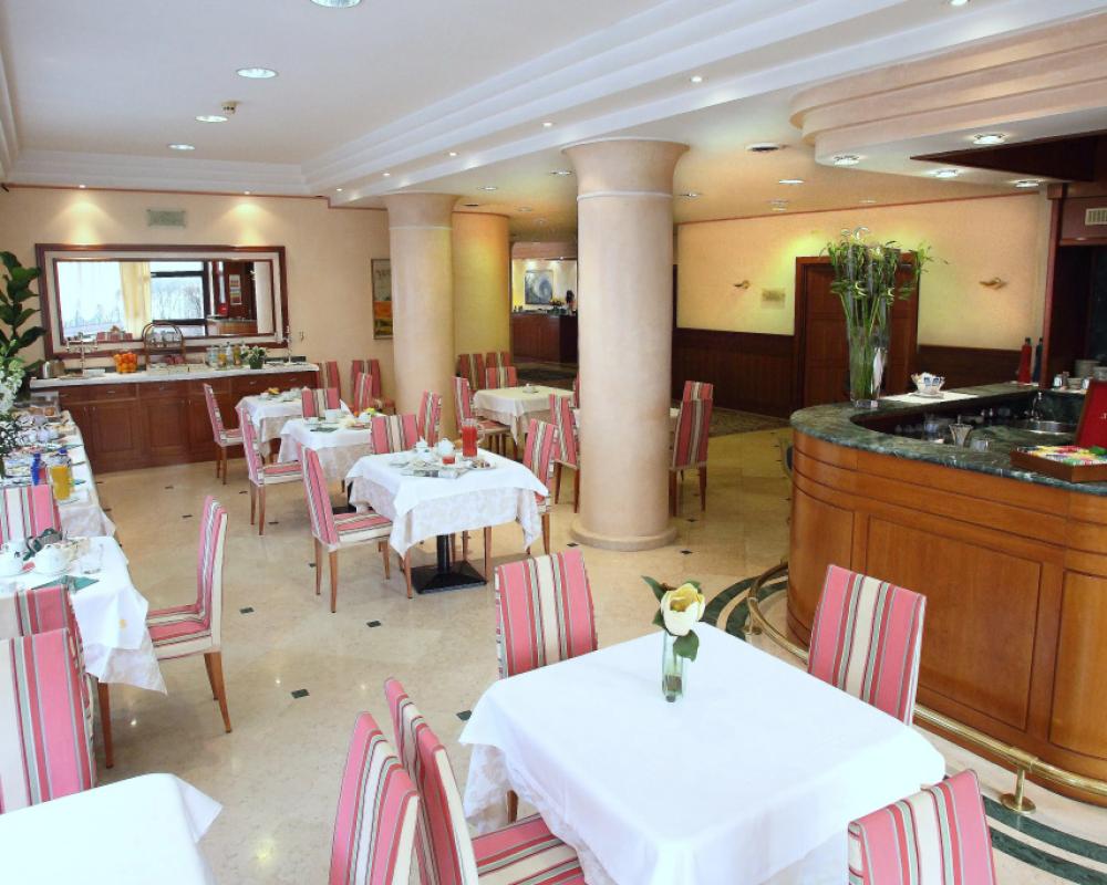 фото Hotel Cyrano