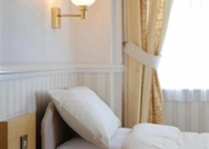 The Bridge Hotel