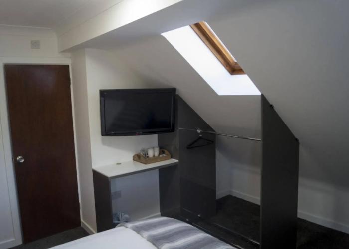 Kirks Korner Hotel