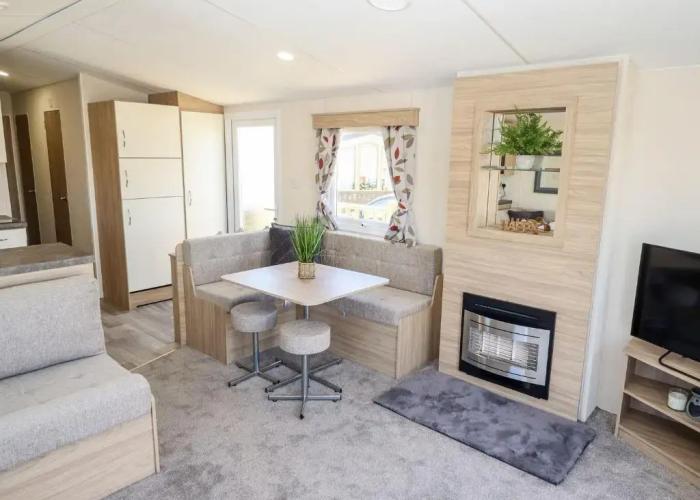 3 Bed New Lodge - 7 Lakes Country Park Dn17