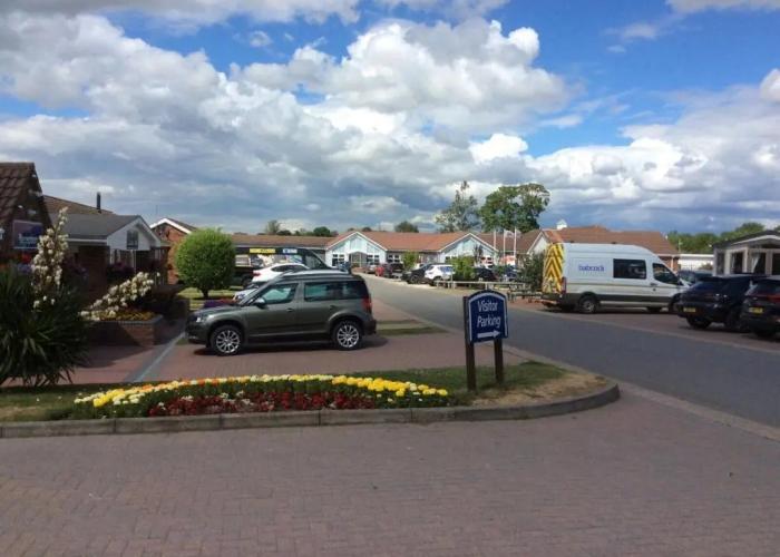 3 Bed New Lodge - 7 Lakes Country Park Dn17