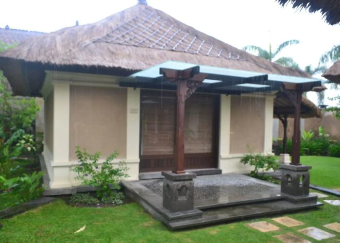 Puri Bagus Lovina Hotel