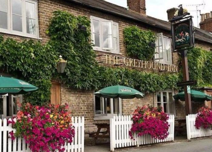 The Greyhound Inn Aldbury