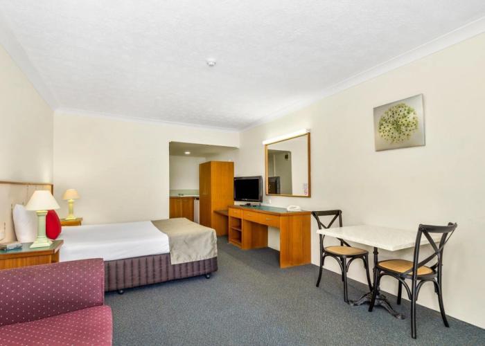 Bayswater Tweed Motel