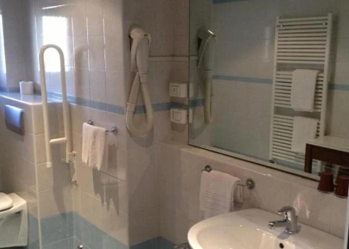 Hotel Intra