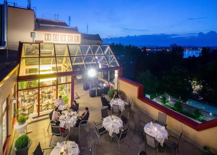 Hotel Maximilian