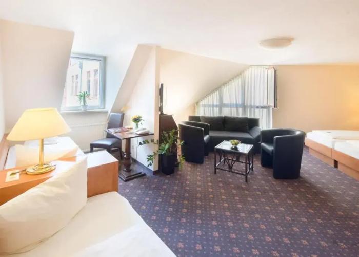 Hotel Maximilian