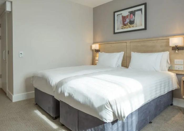 Green Lodge, Wirral by Marston's Inns