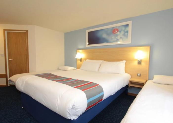 Travelodge Wirral Eastham