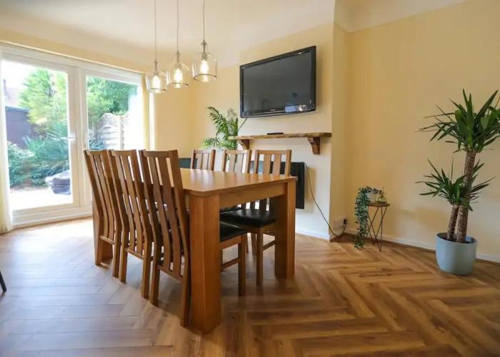 5bed House Wirral Near Liverpool,chester