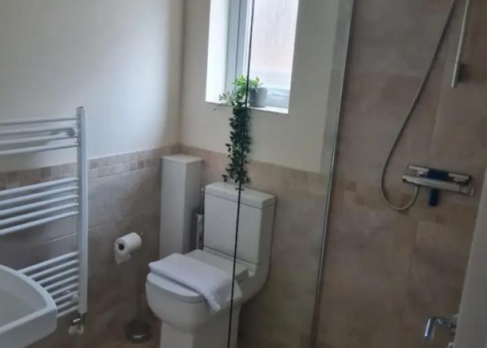 5bed House Wirral Near Liverpool,chester