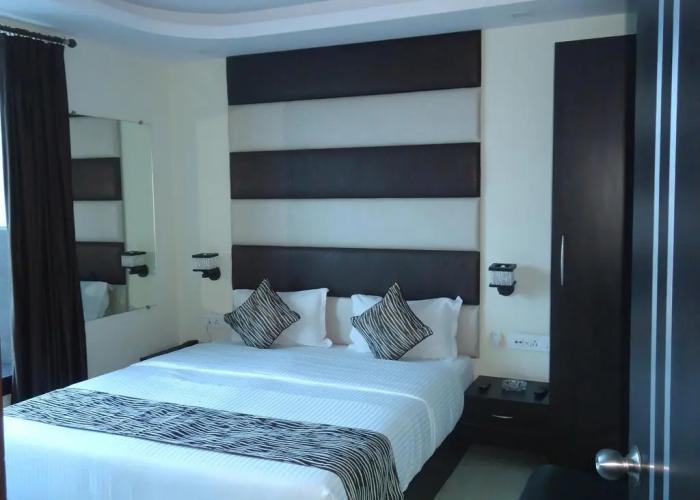 Hotel Sheldon International