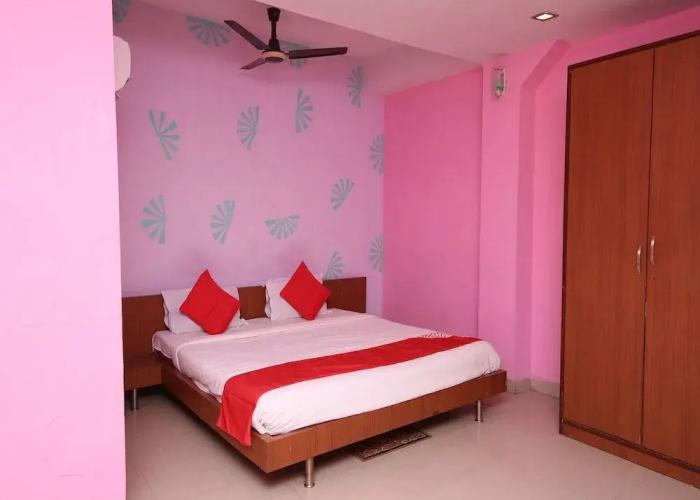 OYO 1764 Hotel Maruti Lodging