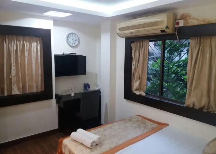 Ashreen Guest House