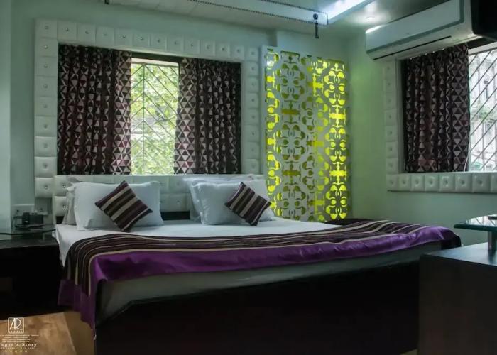 Ashreen Guest House