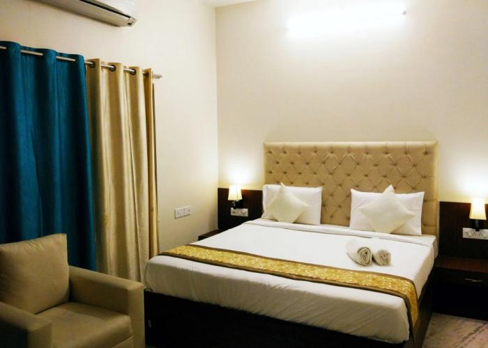 Anamitra Guest House