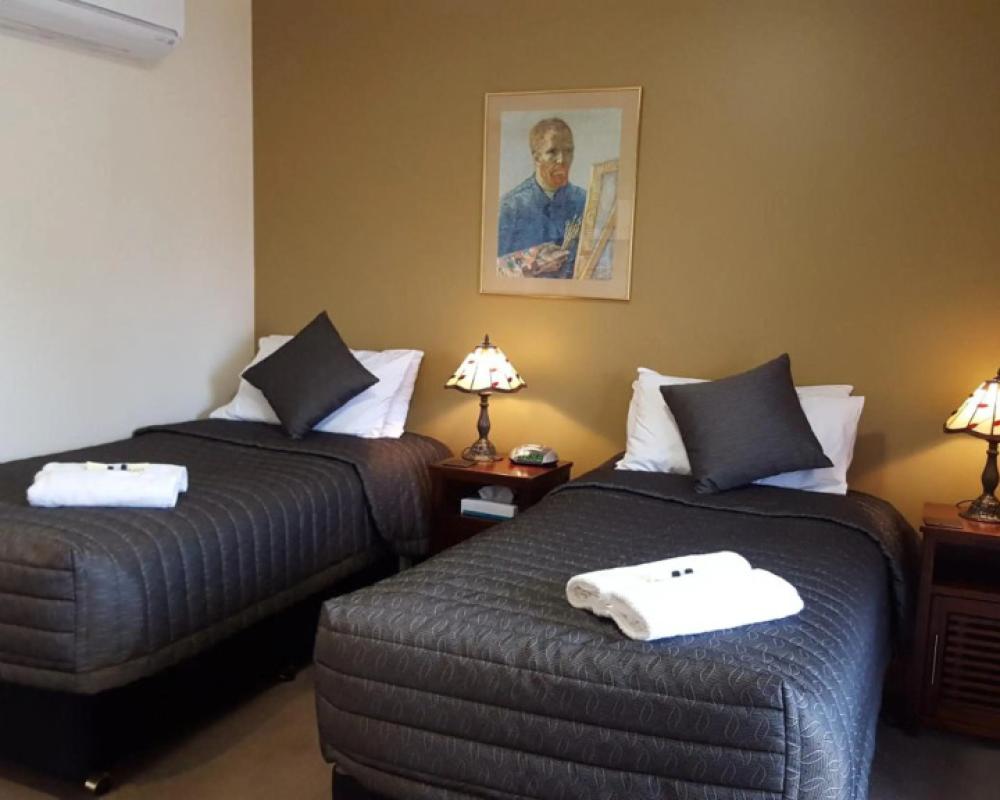 Daylesford Central Motor Inn