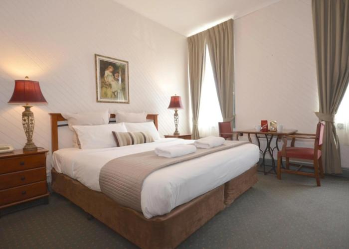 Central Springs Inn