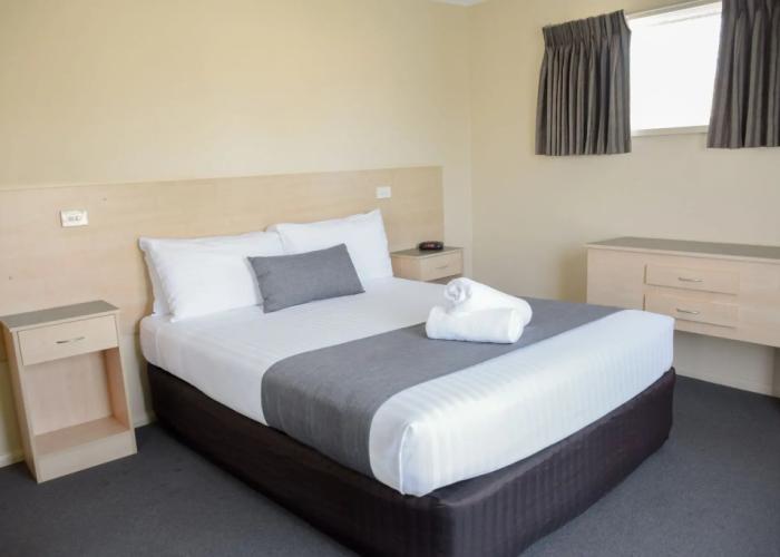 Beachway Motel & Restaurant