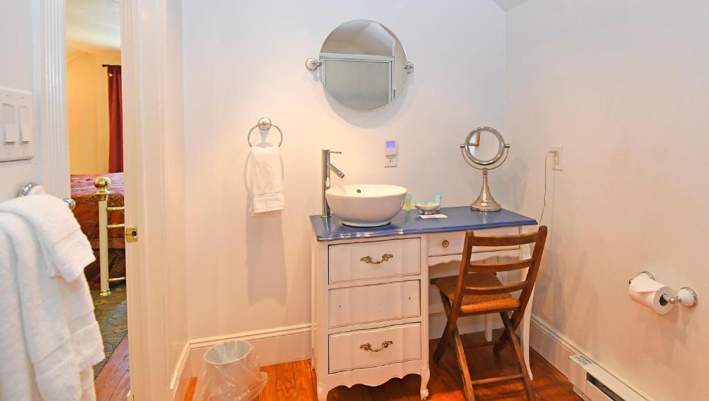 The Country Inn of Berkeley Springs