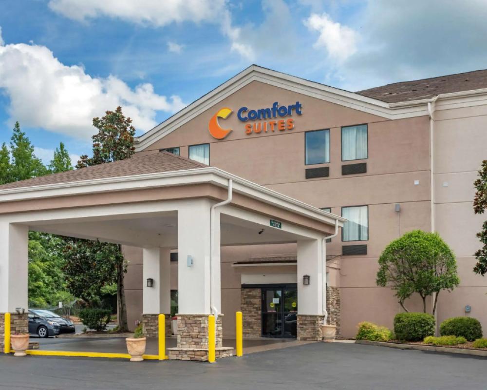 Comfort Suites