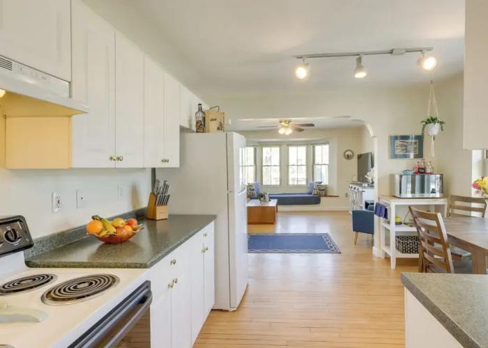 Delafield Vacation Rental Near Lakes & Parks!