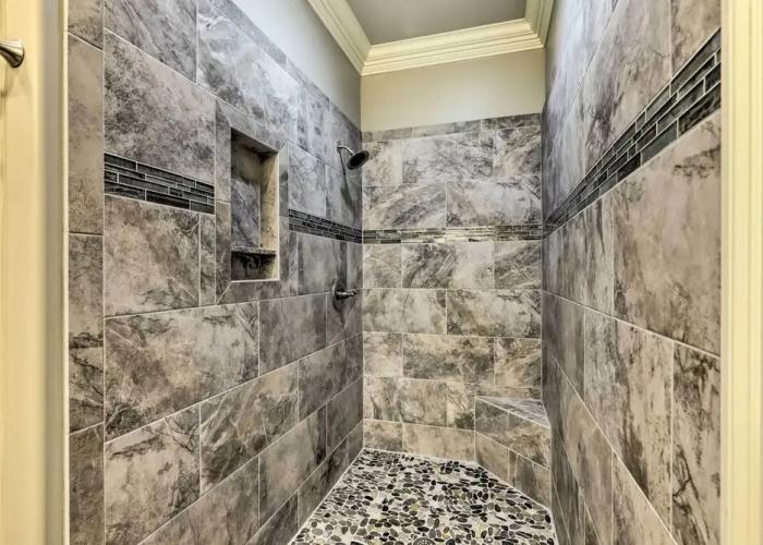 Diamondhead Condo - Marina, Pool Access & Golfing!