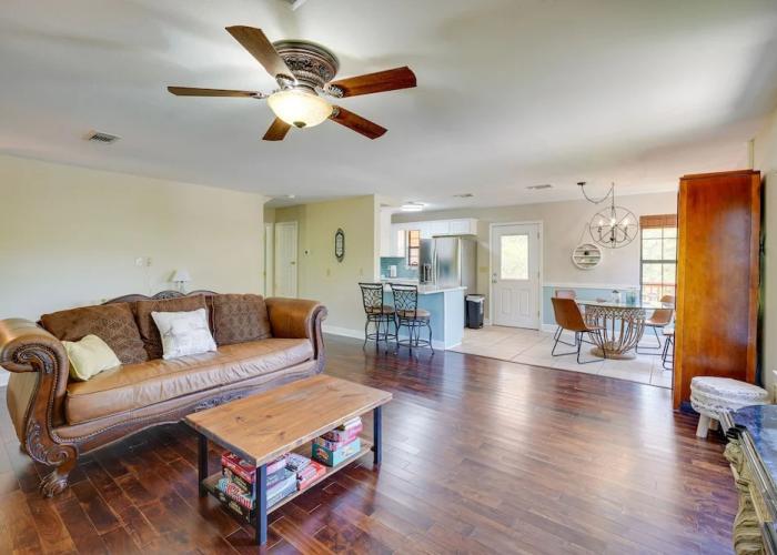 Waterfront Pass Christian Oasis ~ 2 Mi to Beach!