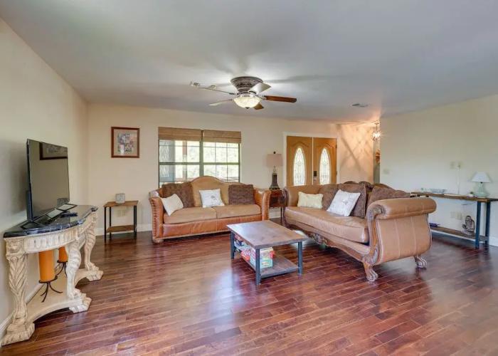 Waterfront Pass Christian Oasis ~ 2 Mi to Beach!