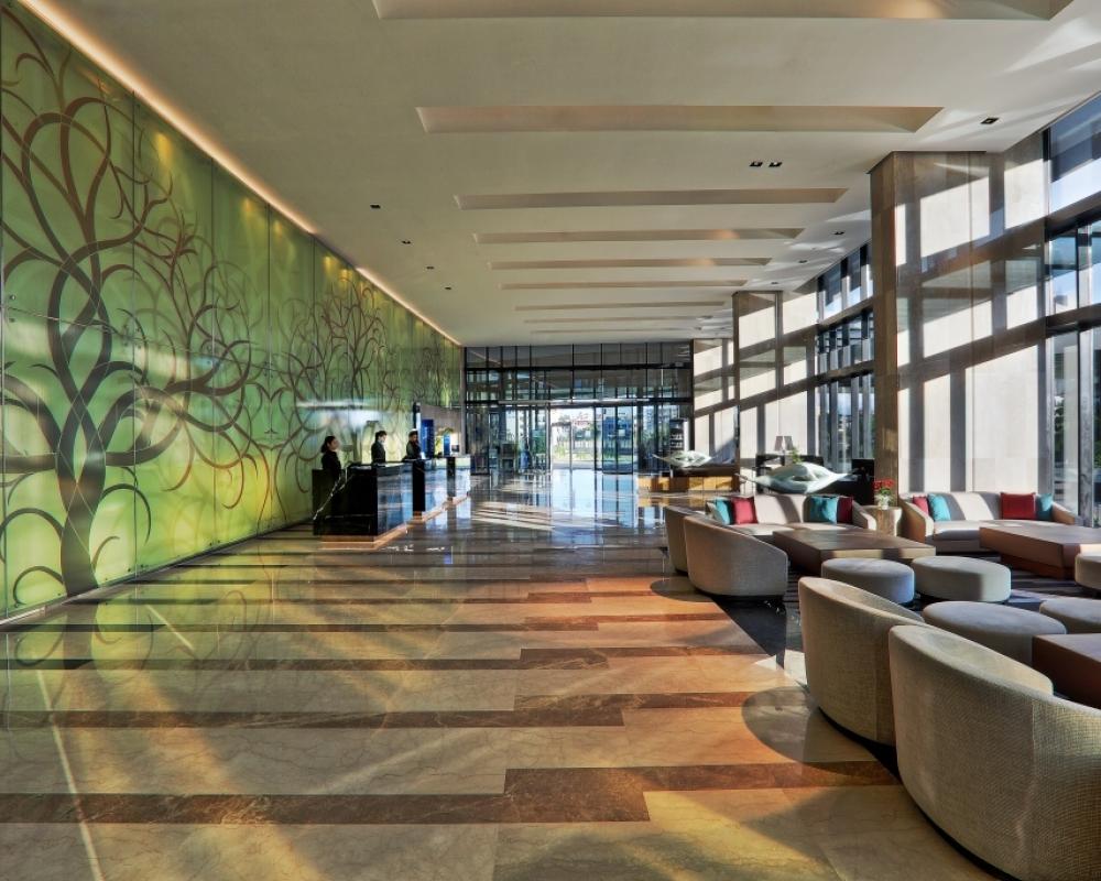 Novotel Kolkata Hotel & Residences Hotel