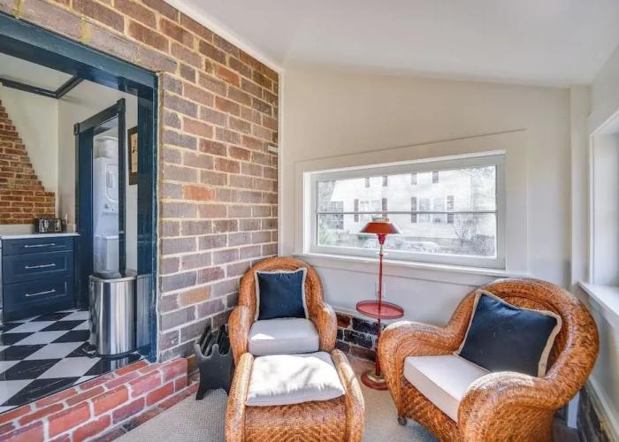 Radiant Gloucester House w/ Private Porch!