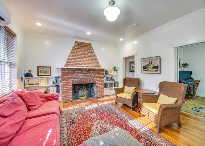 Radiant Gloucester House w/ Private Porch!