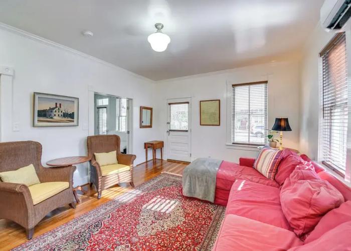 Radiant Gloucester House w/ Private Porch!