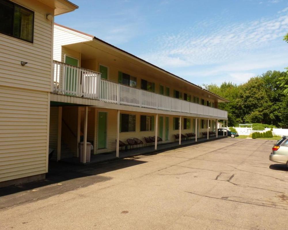 Footbridge North Hotel