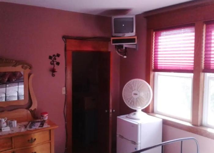 Phoenix House B&B