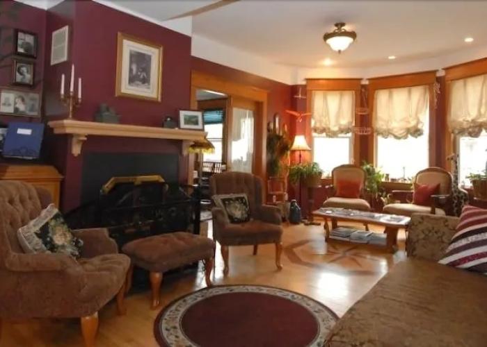 Phoenix House B&B