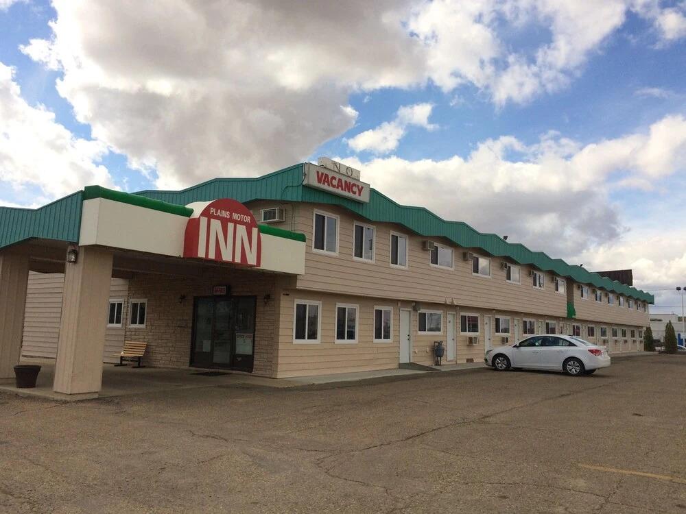 Plains Motor Inn