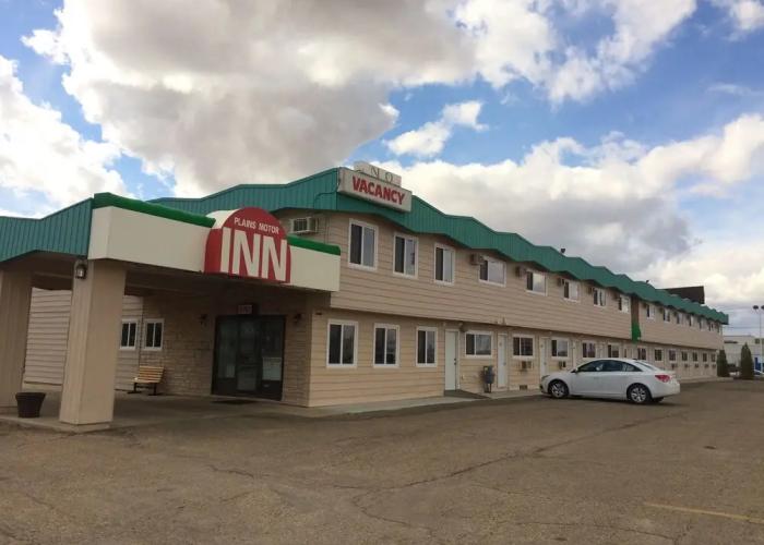 Plains Motor Inn