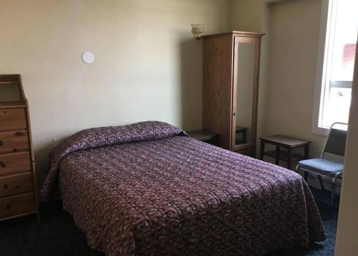 Stettler Hotel
