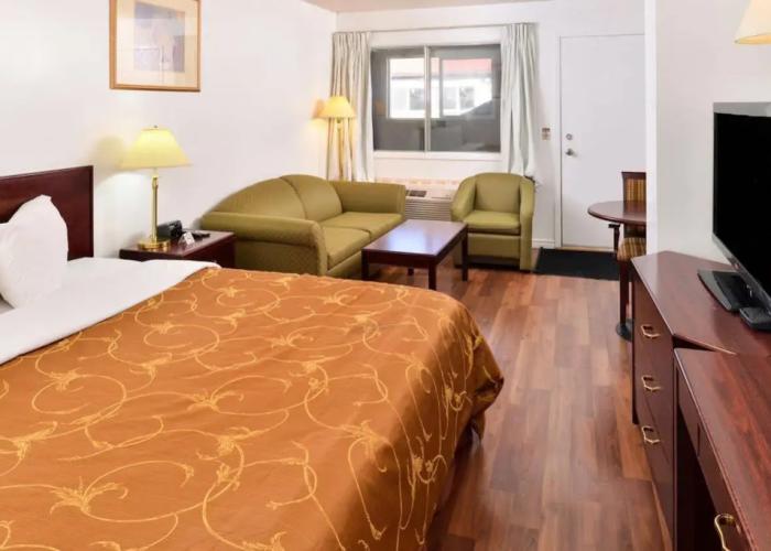 Mini-hotel Motel 8