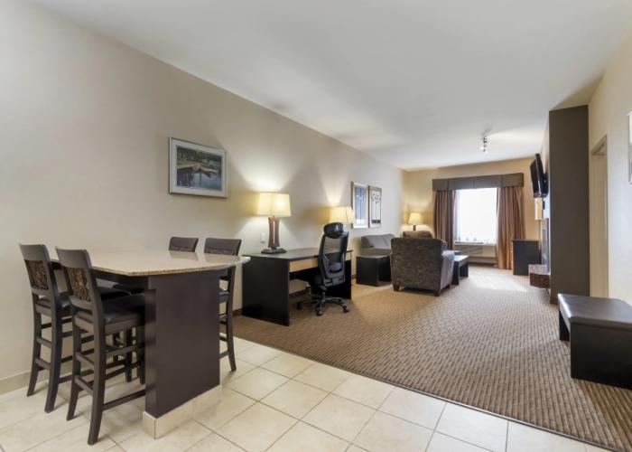 Best Western Cold Lake Inn