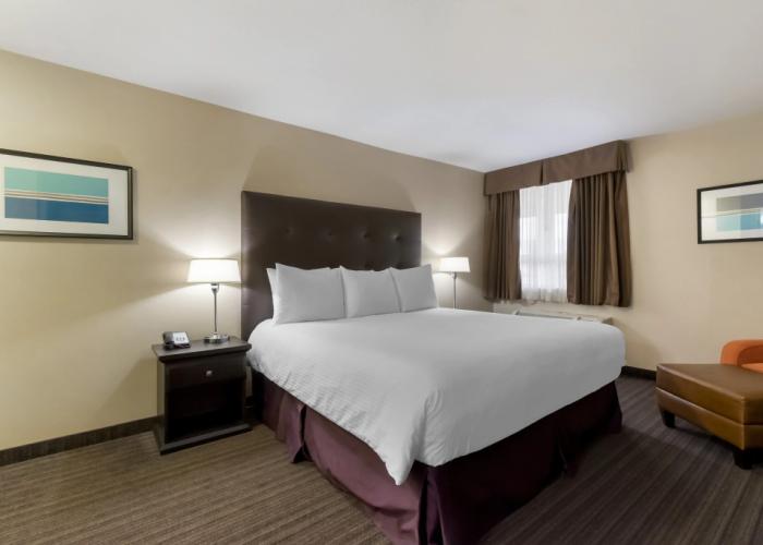 Best Western Cold Lake Inn