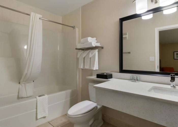 Best Western Cold Lake Inn