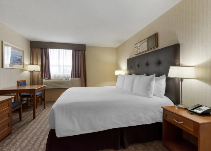Best Western Cold Lake Inn
