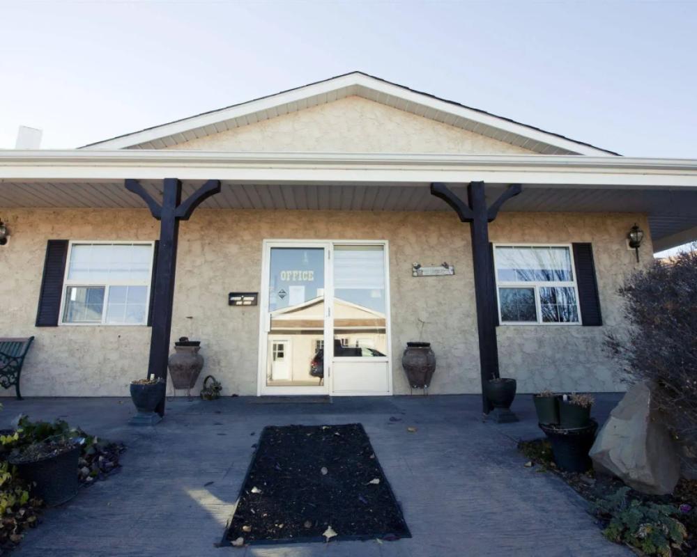 фото Bow River Inn